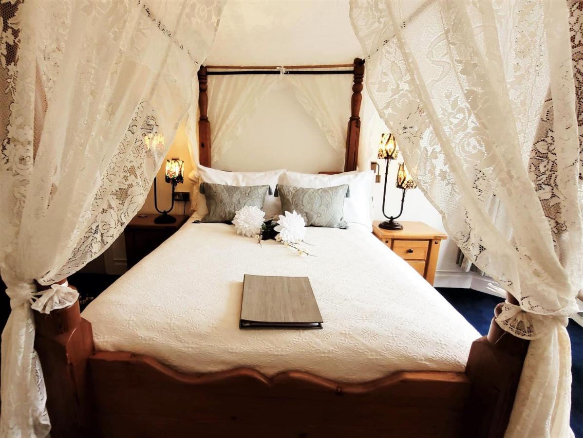 לנדרינדוד וולס Greylands Guest House מראה חיצוני תמונה